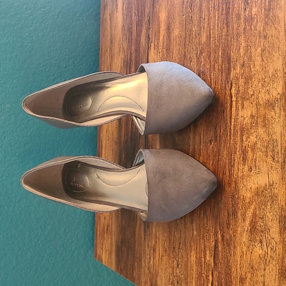 Bandolino Heels - Picture 2 of 5